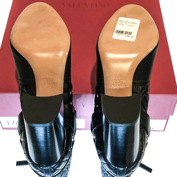 Brand New Valentino Garavani Rockstud Spike Heel Boot in Black Leather, Size 39 - Picture 10 of 11